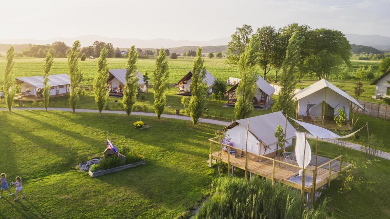 Glamping Kolpa Resort Gradac Exteriér fotografie