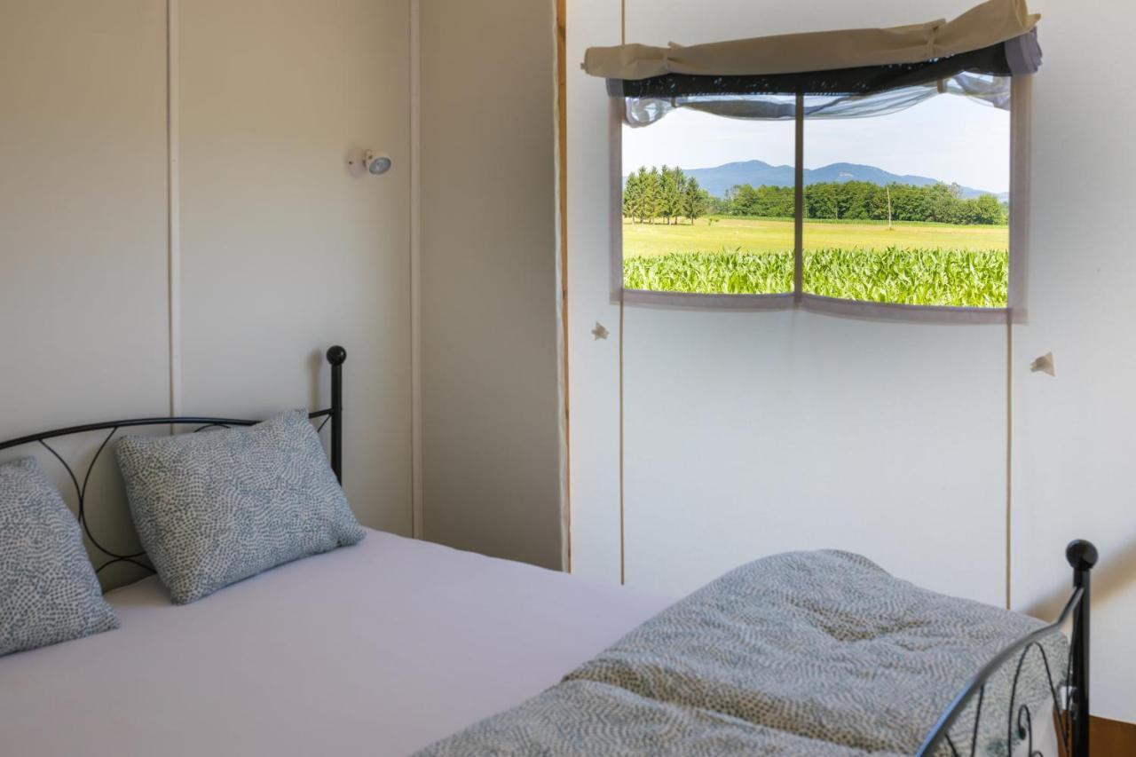 Glamping Kolpa Resort Gradac Exteriér fotografie